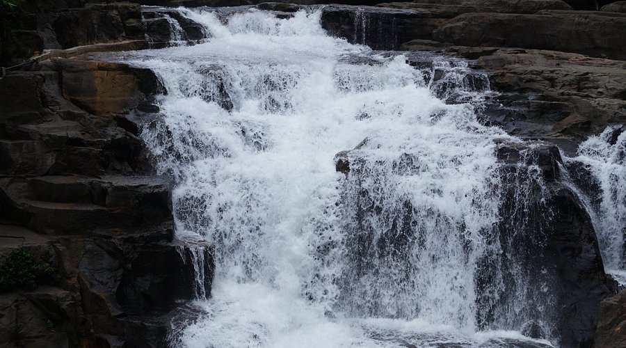 Borhill Falls – A Hidden Gem
                                